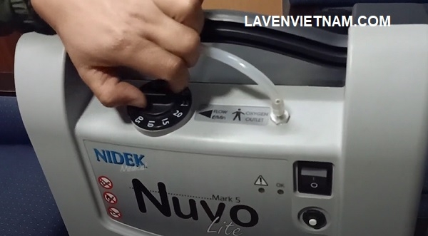 Máy tạo oxy 5 lít Nidek hoạt động yên tĩnh với mức âm thanh nhỏ hơn 47 dBA